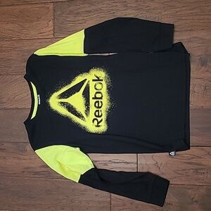 💰 Reebok boy's long-sleeved T-shirt size Large 10/12